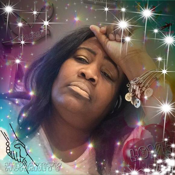 Meet your Posher, Patricia - Picture 1 of 1